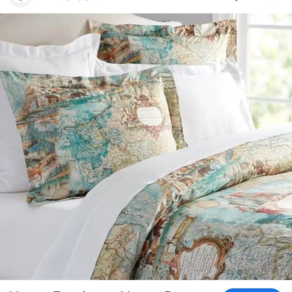 Pottery Barn World Map Duvet Cover & Shams. Blue and Cream King/CAL King
